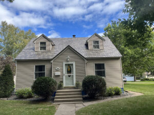 Small House Looks Bigger with a New Edco TTone Roof