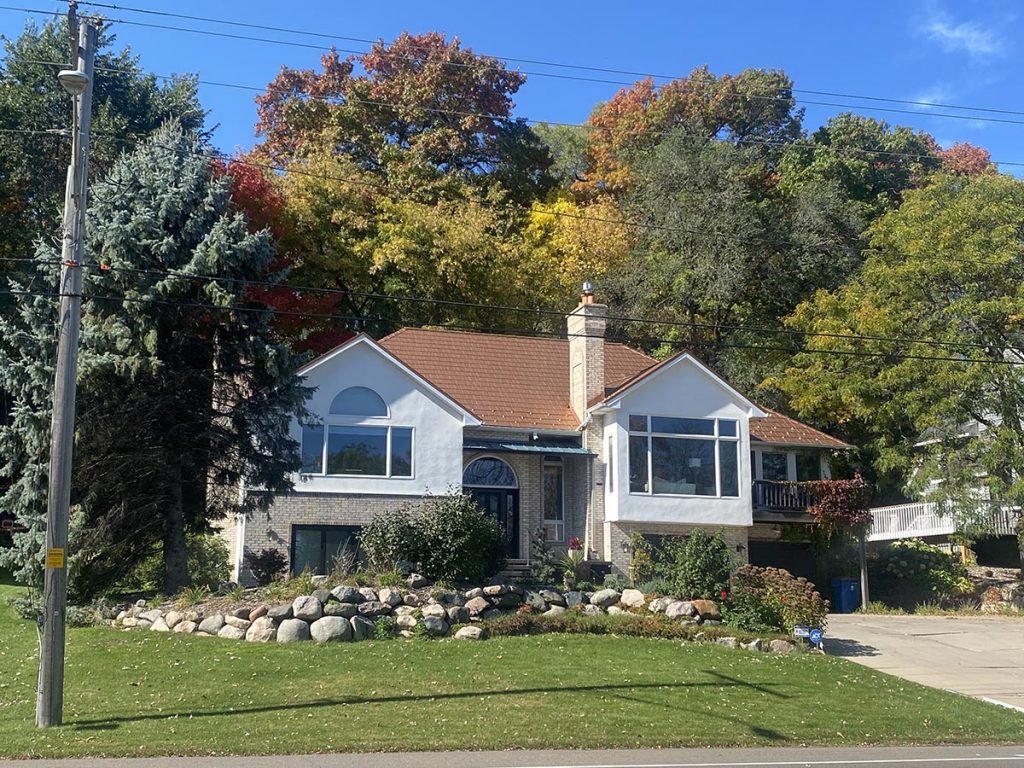 Minneapolis Metal Roofing Contractor